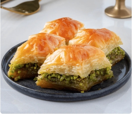 500 Gr Fıstıklı Baklava - Mutluluğa Giden Yol Antalya pasta