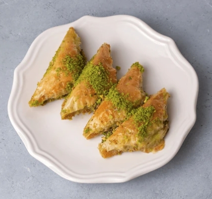 Paylaşım İçin İdeal 1000 Gr Şöbiyet Tatlısı Antalya pasta